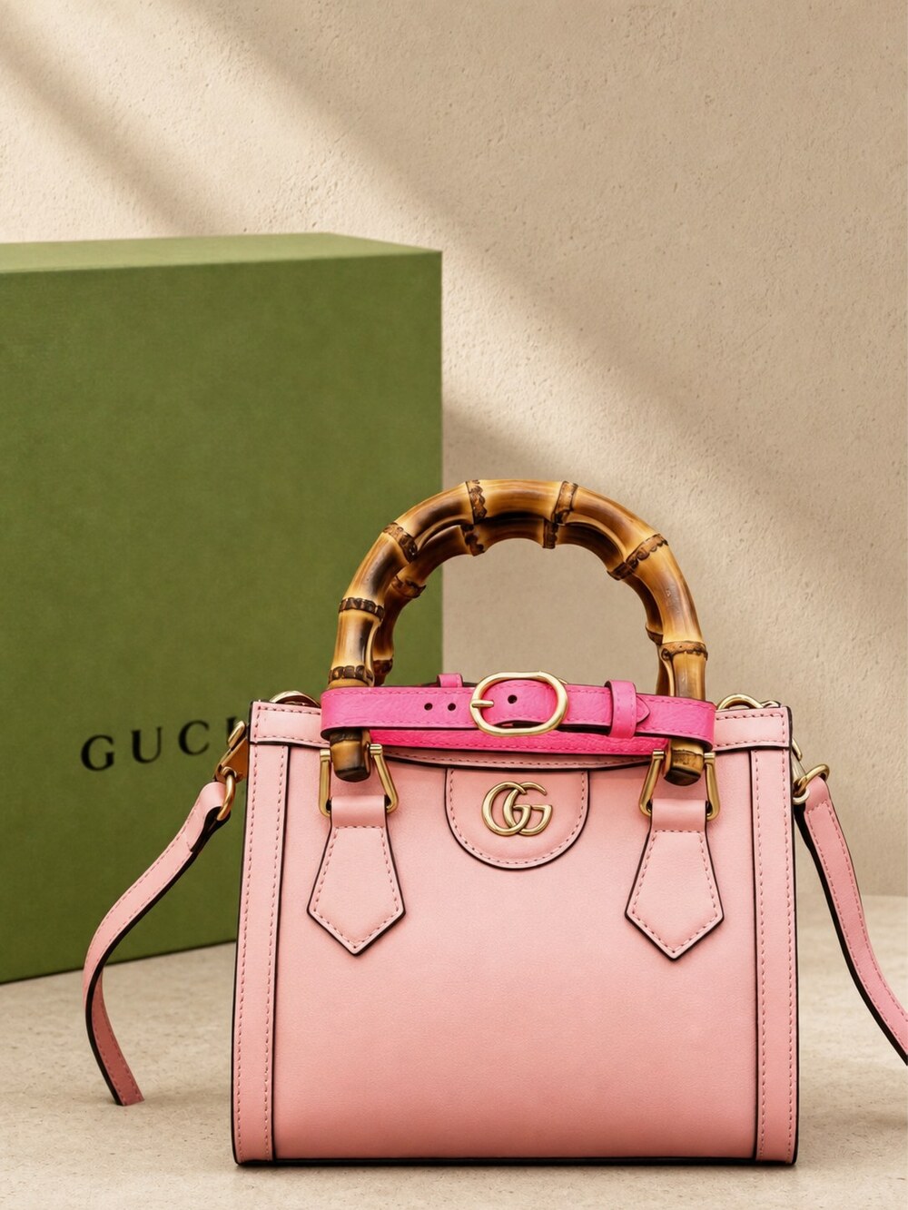 Gucci Diana Mini Top Handle Bag Pink | New / Unused